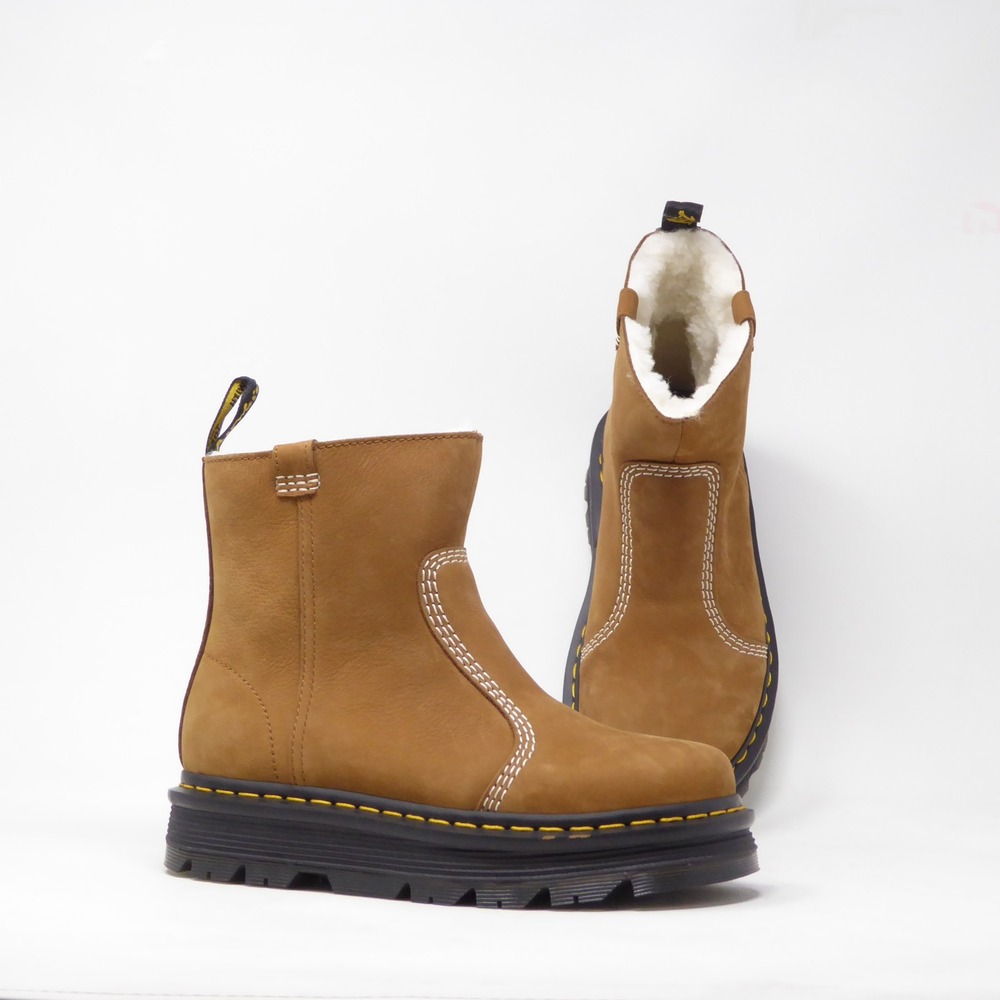 NEW Dr. Martens Women Rigger Boots Brown Zebzag Rigger WL Faux Fur Lined Size 7